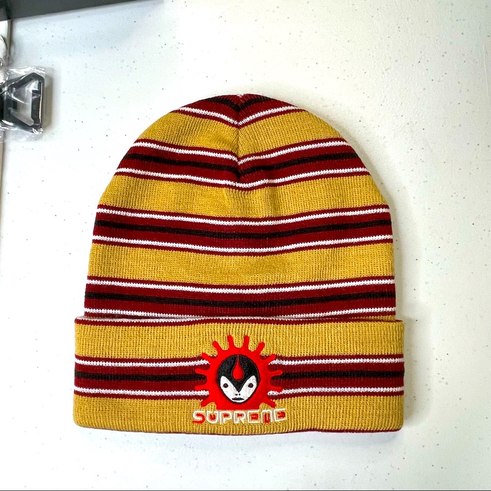 Supreme Alien Embroidered Unisex Beanie Hat